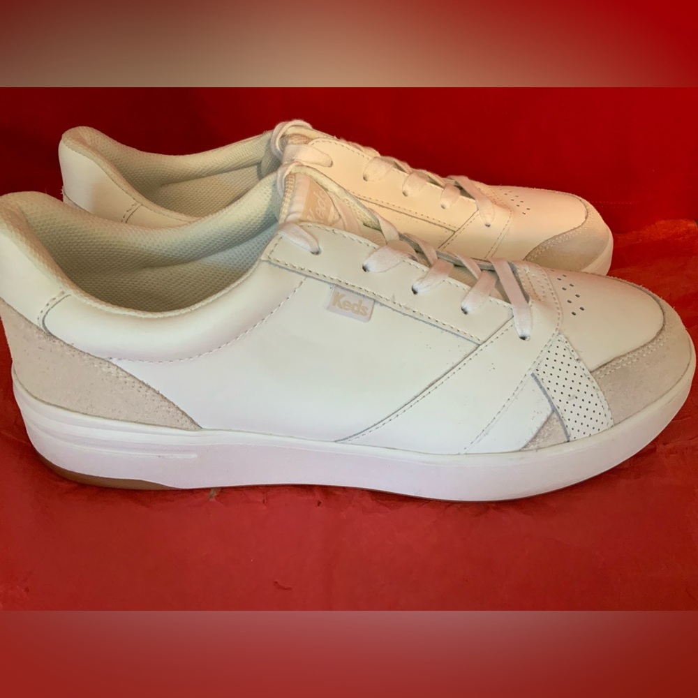 KEDS - Picture 6 of 9